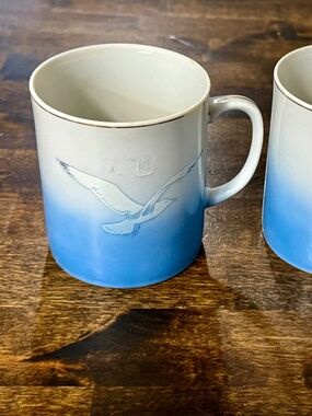 Penco Japan Porcelain Seagull Mugs Gold Gilt Trim Set 2 Vintage